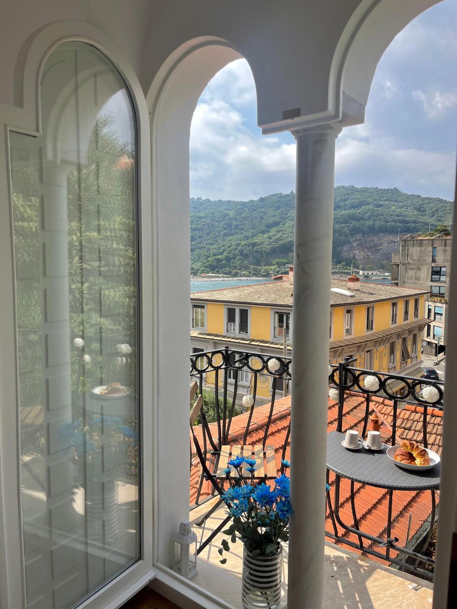 Le Finestre Veneris Hotell Porto Venere Eksteriør bilde
