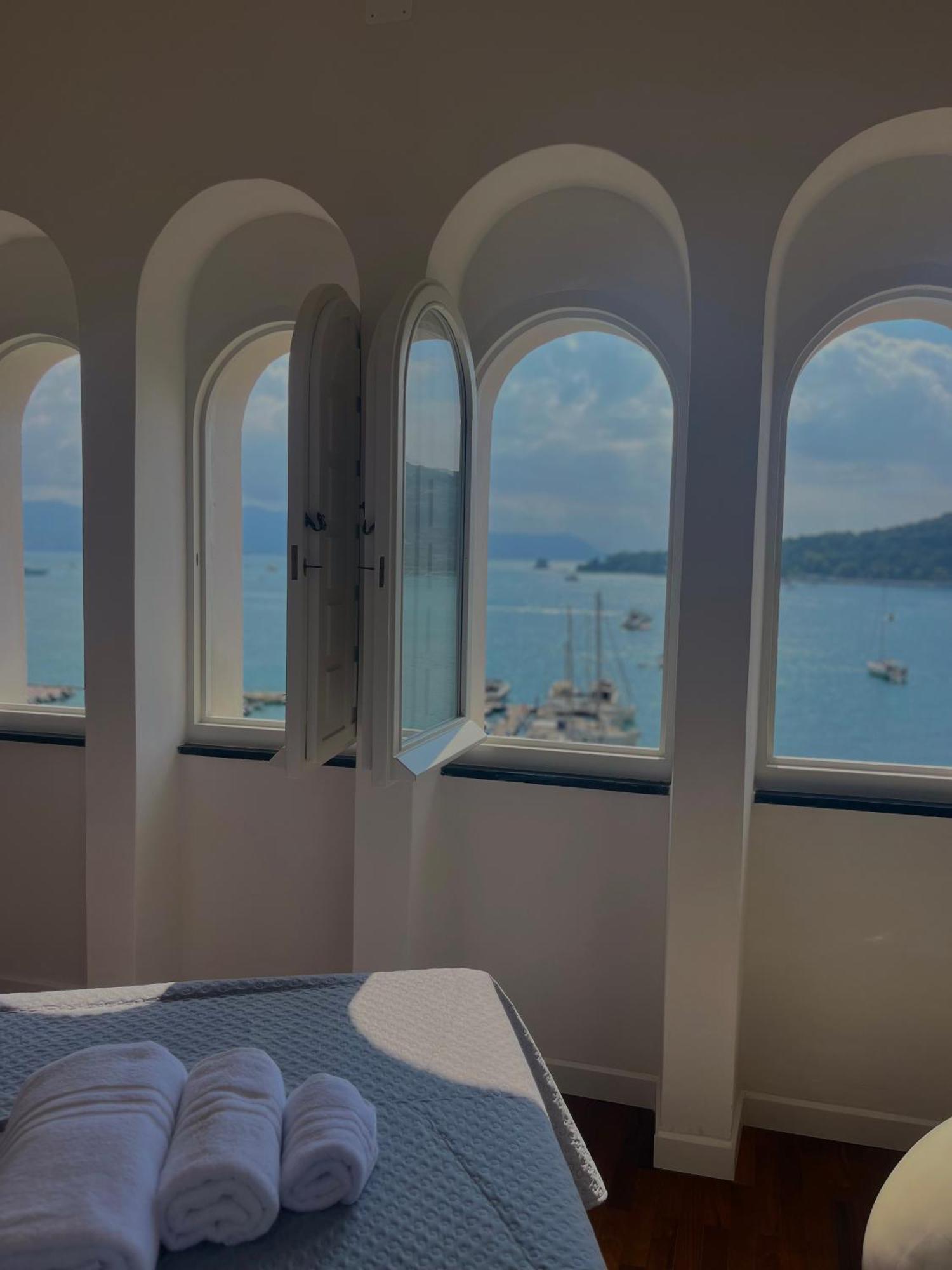 Le Finestre Veneris Hotell Porto Venere Eksteriør bilde