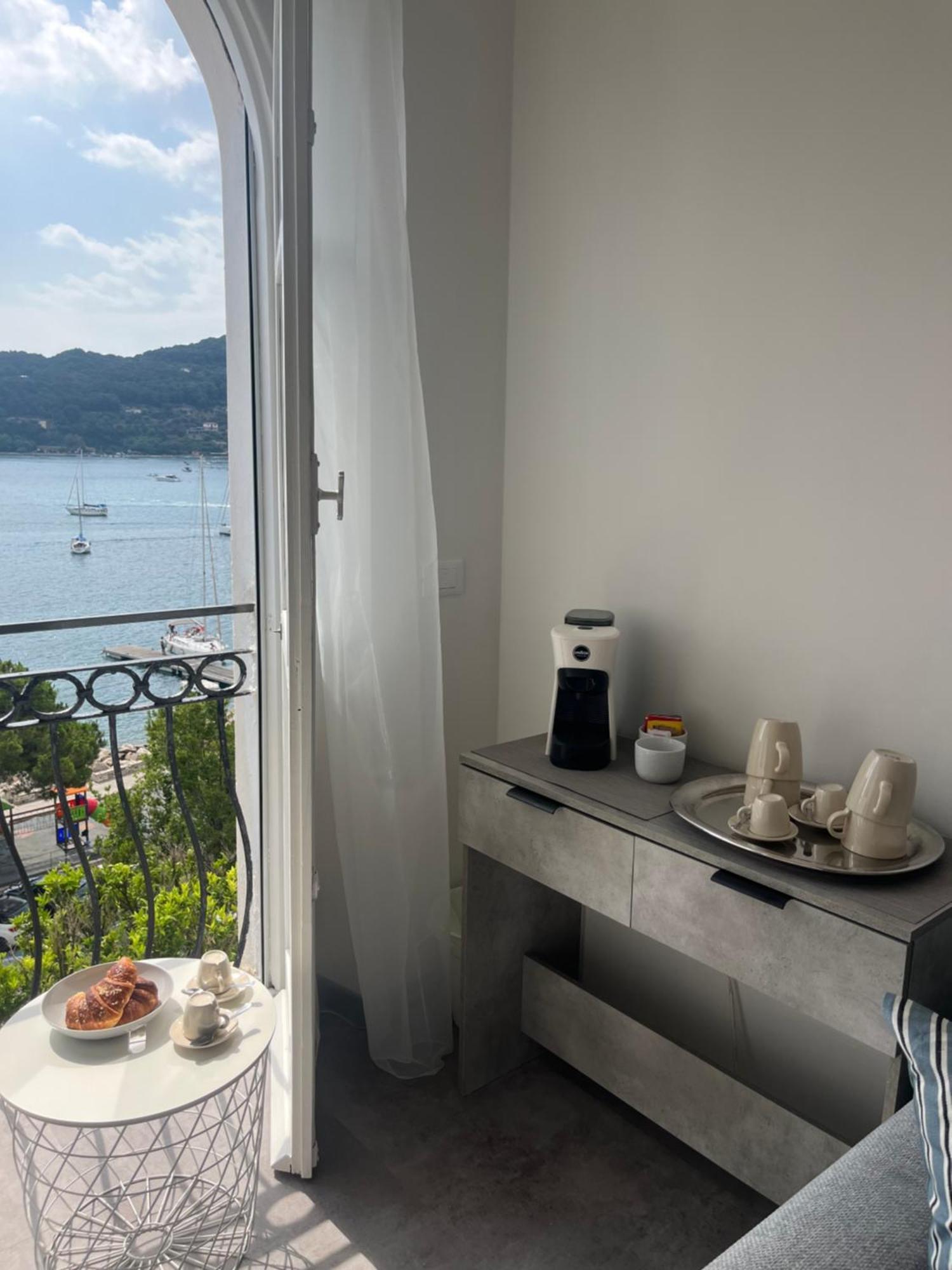Le Finestre Veneris Hotell Porto Venere Eksteriør bilde