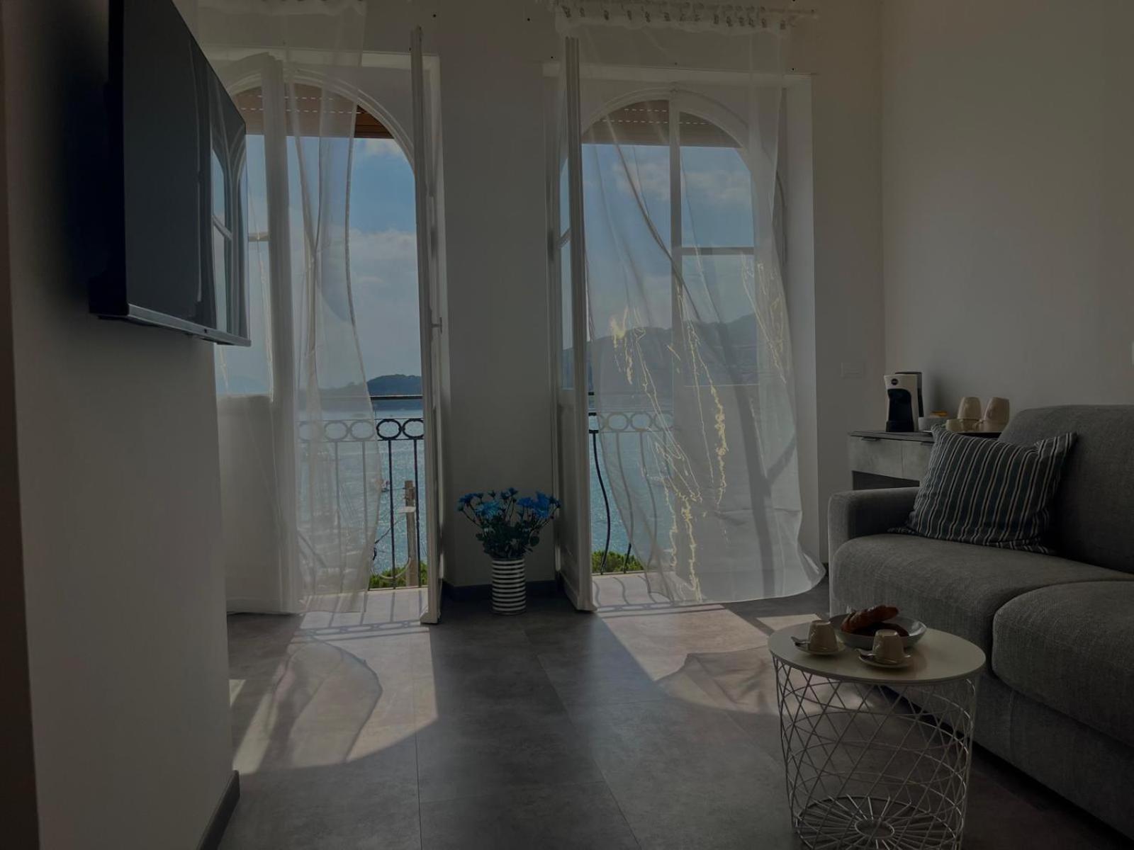 Le Finestre Veneris Hotell Porto Venere Eksteriør bilde